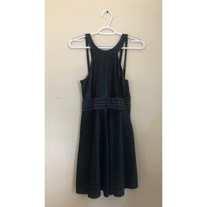 City Triangles Juniors Size 7 Green Sleeveless Lined Dress Party Cocktail